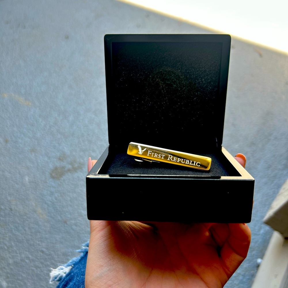 First republic tie clip